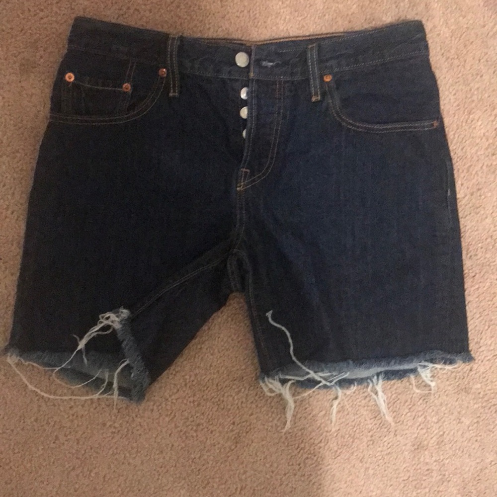 Thigh shorts